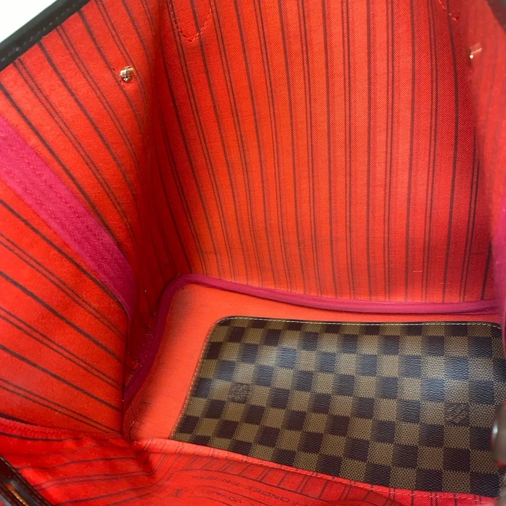 Louis Vuitton Brown Checkered Tote and clutch purse - Picture 5 of 14